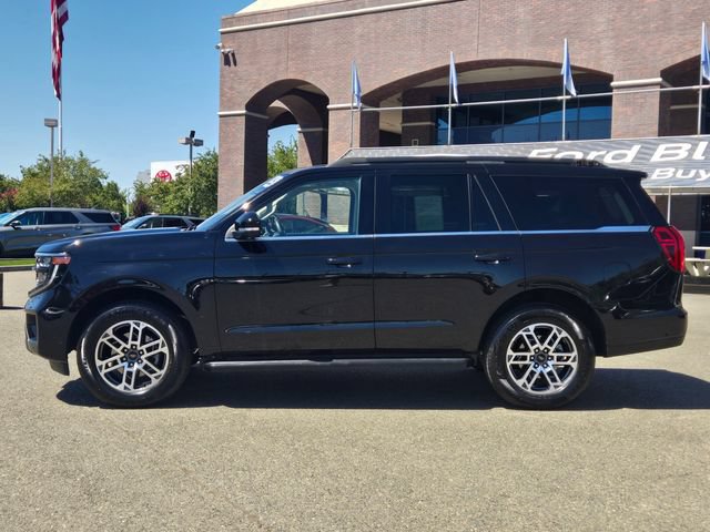 Certified 2025 Ford Expedition Active RWD image 7