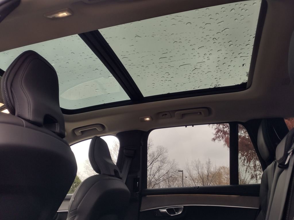 New 2026 Volvo XC90 B6 Ultra w/ Protection Package image 24