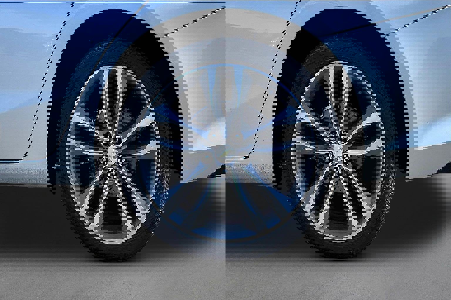 Used 2020 Chevrolet Malibu Premier image 3