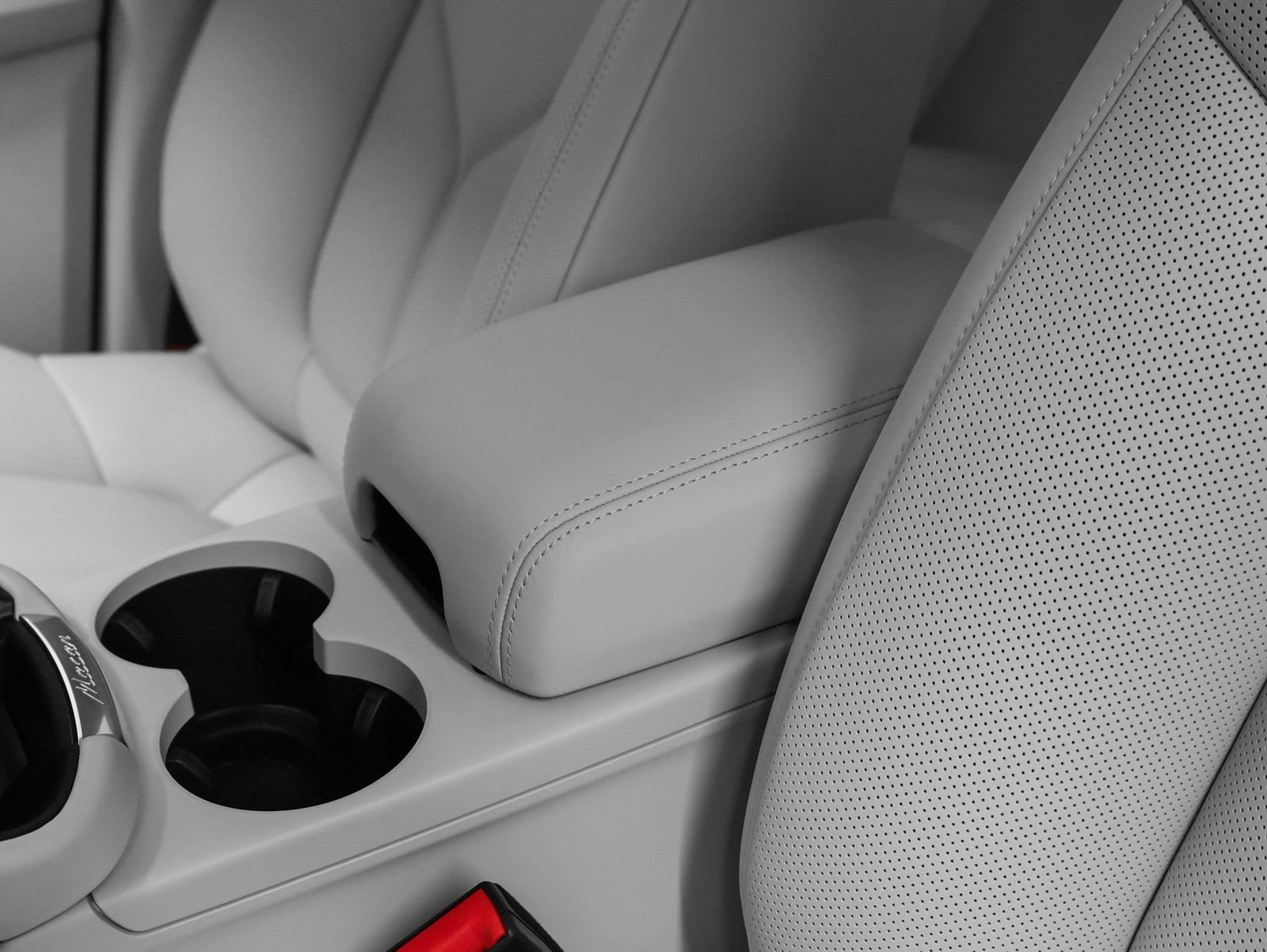 New 2026 Porsche Macan S image 39