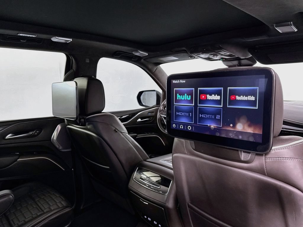 Used 2023 Cadillac Escalade V w/ LPO, ONYX Package AWD/4WD image 28