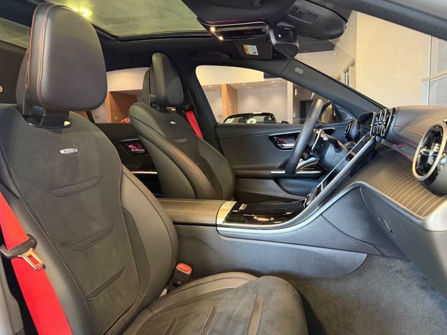 Used 2025 Mercedes-Benz C 43 AMG 4MATIC Sedan image 22