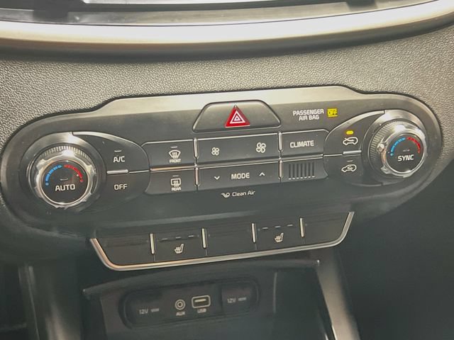 Used 2018 Kia Sorento FWD image 15