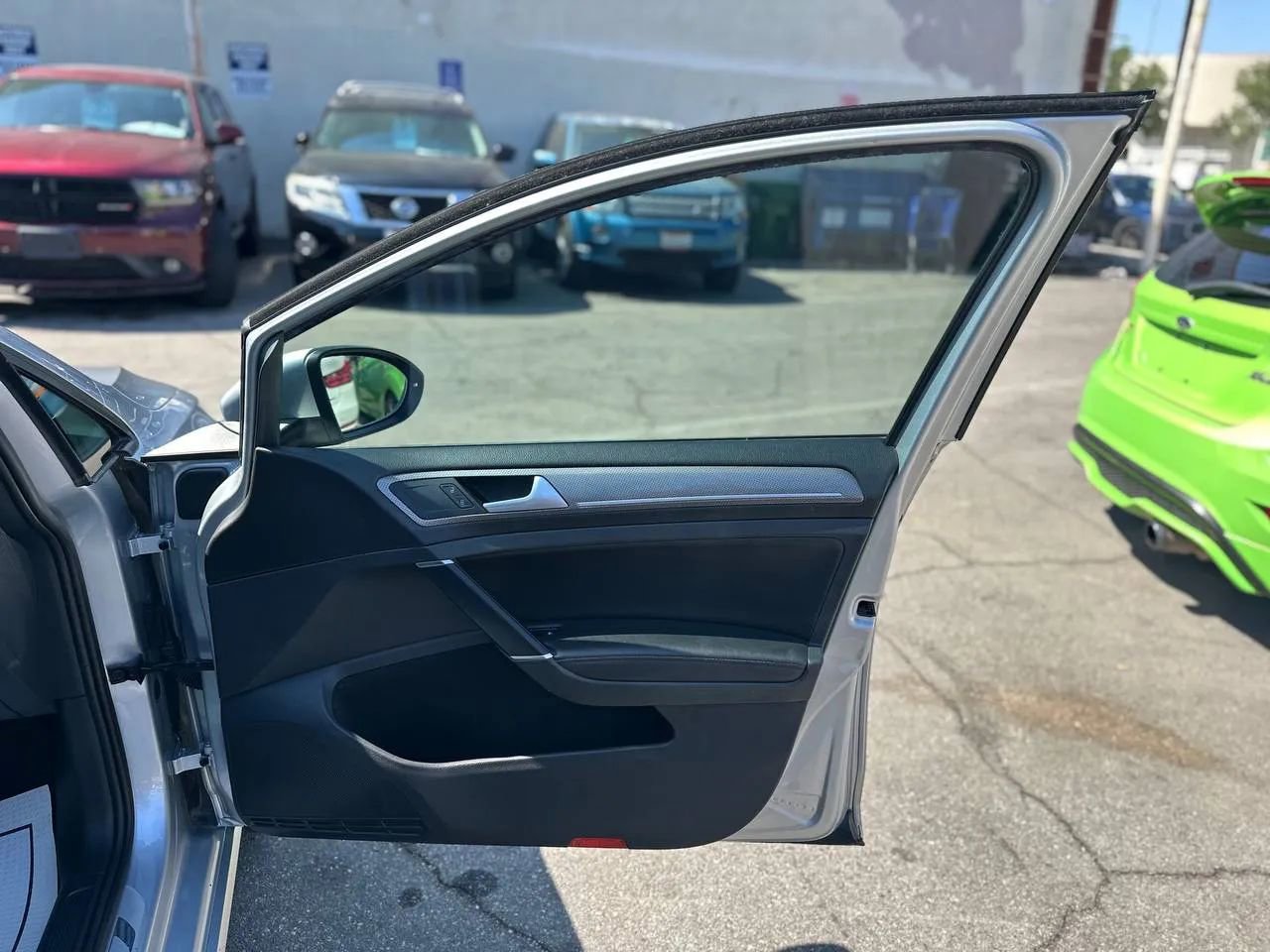 Used 2017 Volkswagen Golf Alltrack SEL AWD/4WD image 37