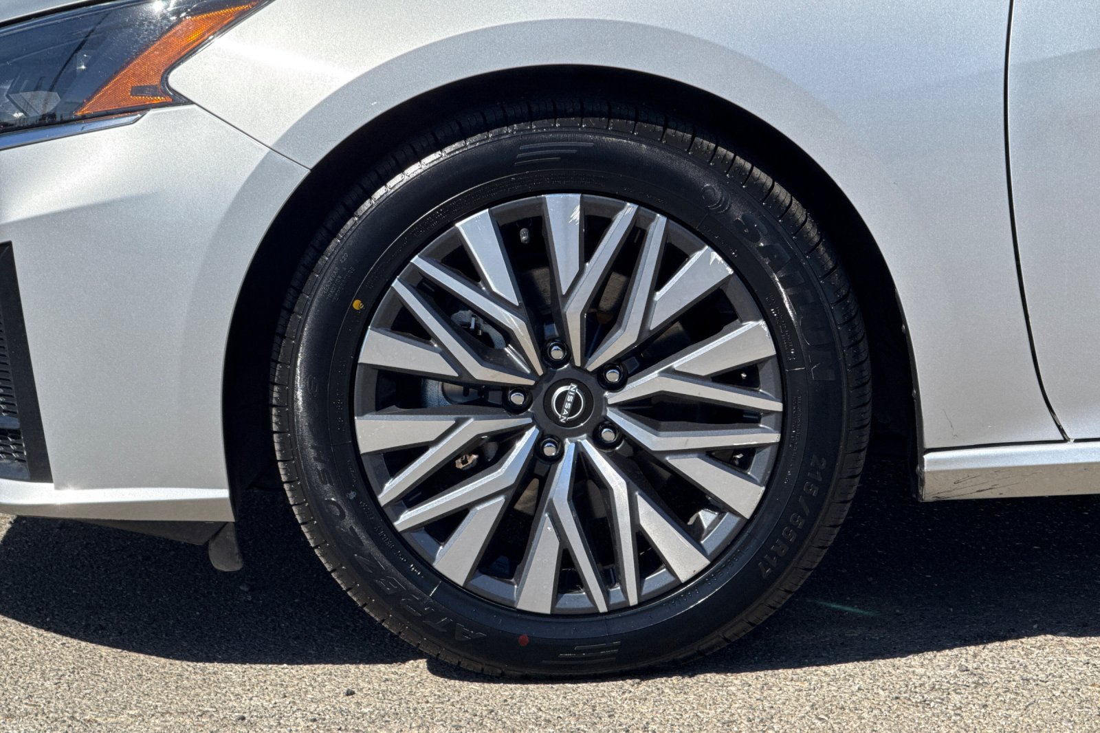 Certified 2024 Nissan Altima 2.5 SV FWD image 33