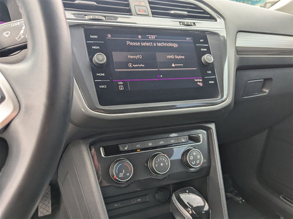 Used 2024 Volkswagen Tiguan Wolfsburg Edition image 19