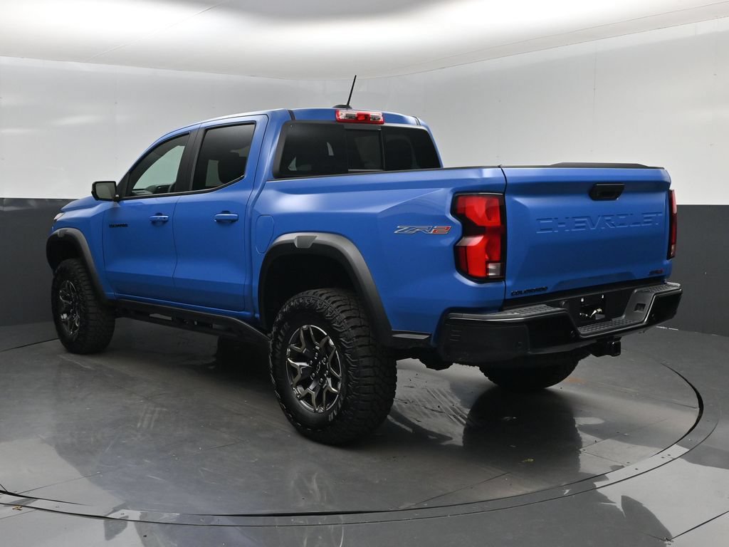 Used 2026 Chevrolet Colorado ZR2 w/ Technology Package AWD/4WD image 4