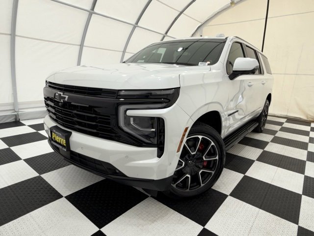 New 2025 Chevrolet Suburban RST w/ RST Capability Package