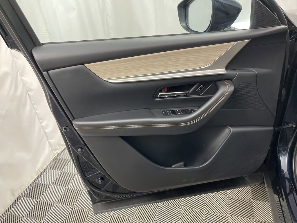 Used 2024 MAZDA CX-90 Plug-In Hybrid w/ Preferred image 23