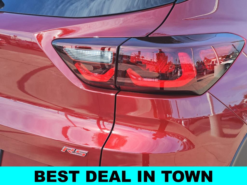 Used 2025 Chevrolet TrailBlazer RS w/ Driver Confidence Package image 39