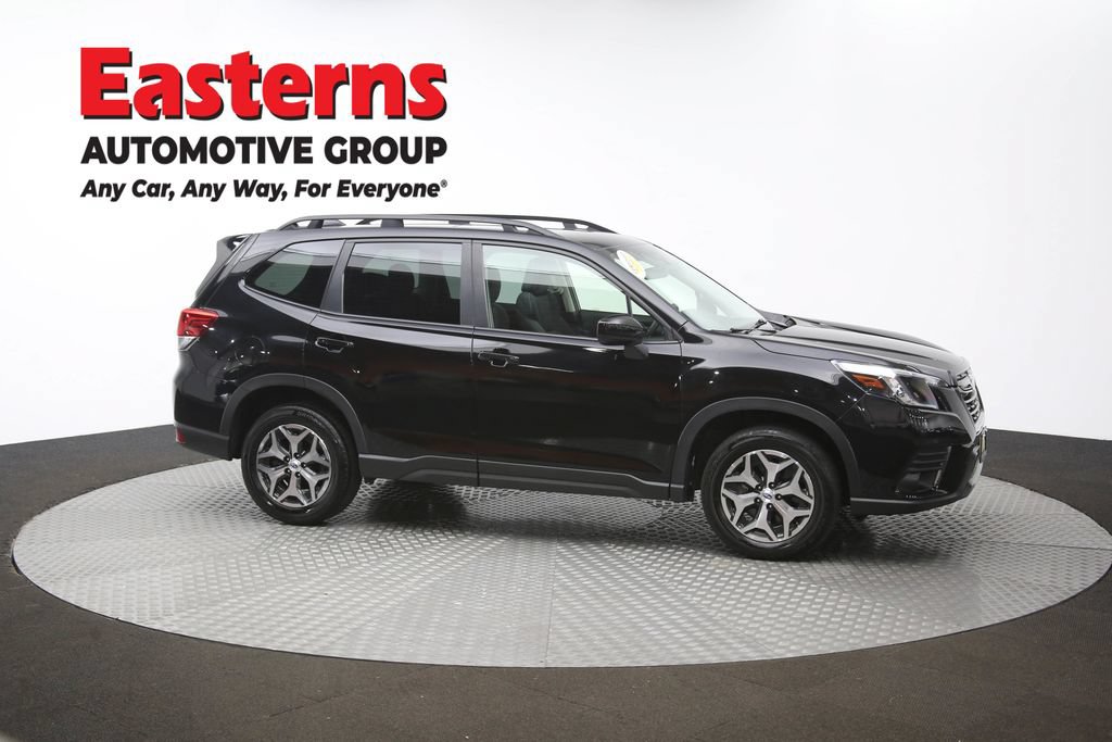 Used 2022 Subaru Forester Premium AWD/4WD image 50