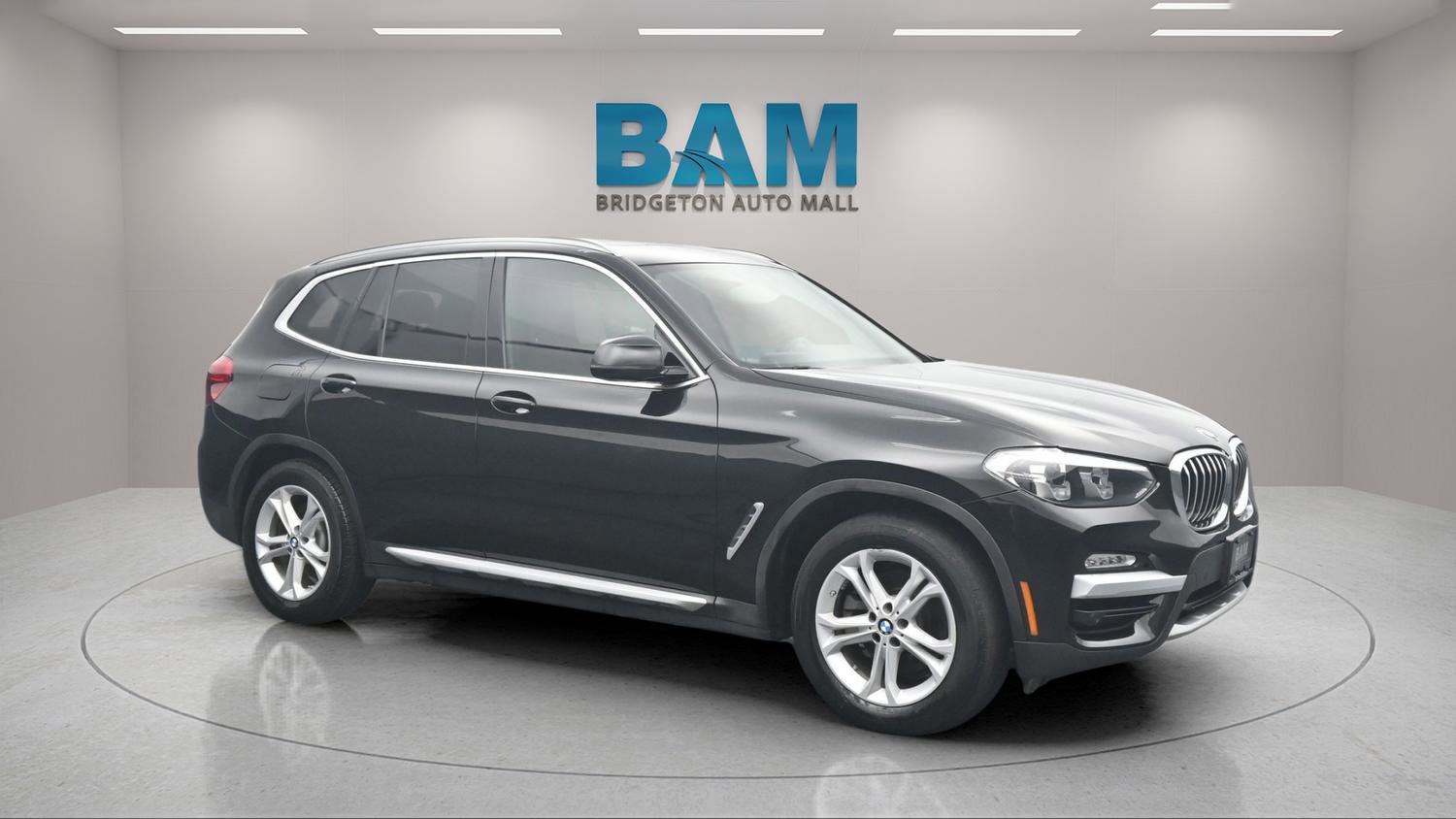 Used 2019 BMW X3 xDrive30i w/ Driving Assistance Package image 2