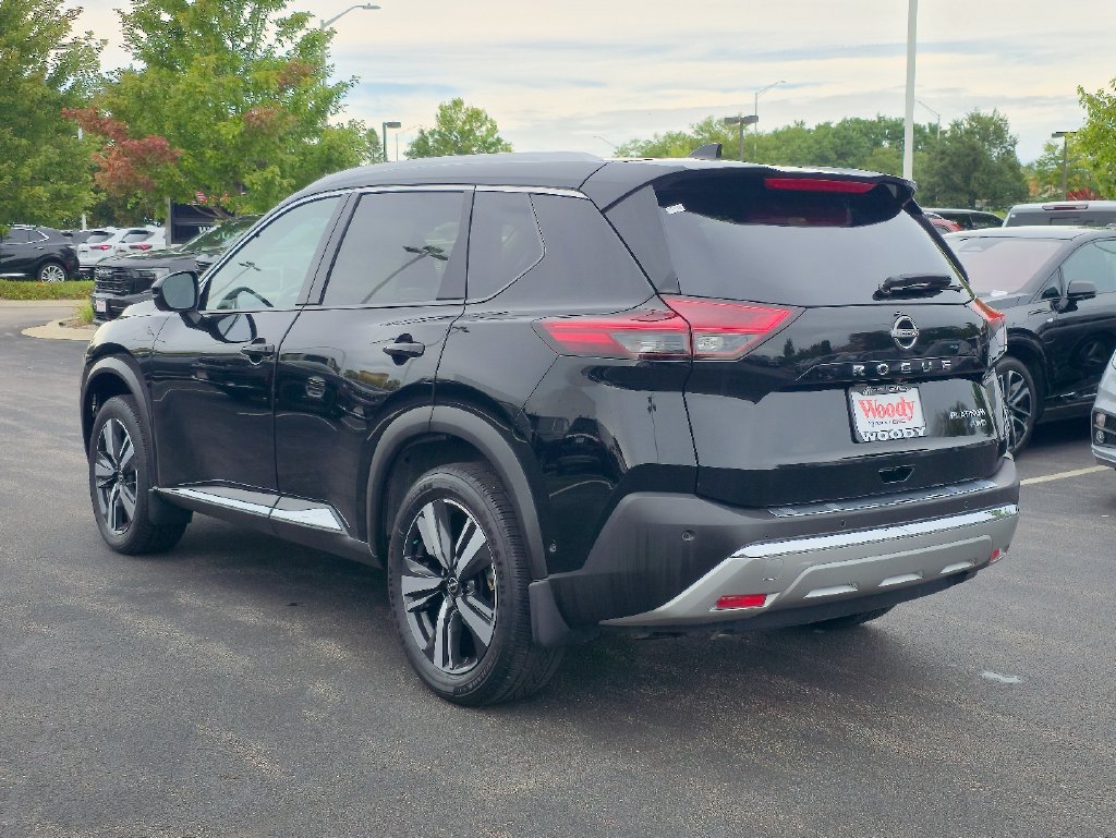 Used 2023 Nissan Rogue Platinum AWD/4WD image 10
