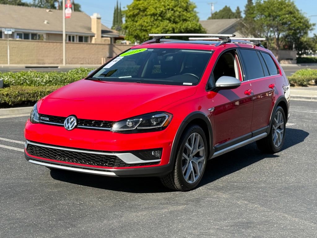 Used 2018 Volkswagen Golf Alltrack SEL image 4