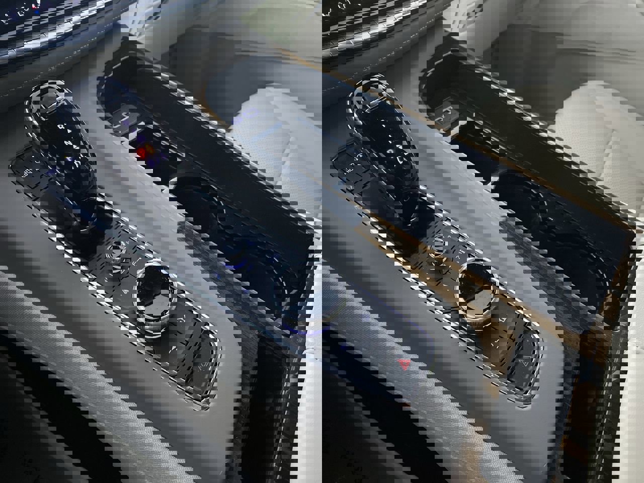 Certified 2024 Cadillac Escalade ESV Sport Platinum w/ LPO, ONYX Package image 8