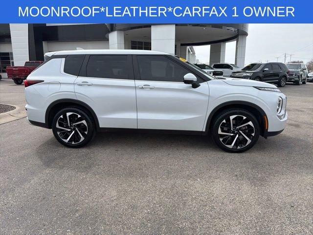 Used 2024 Mitsubishi Outlander SE image 15