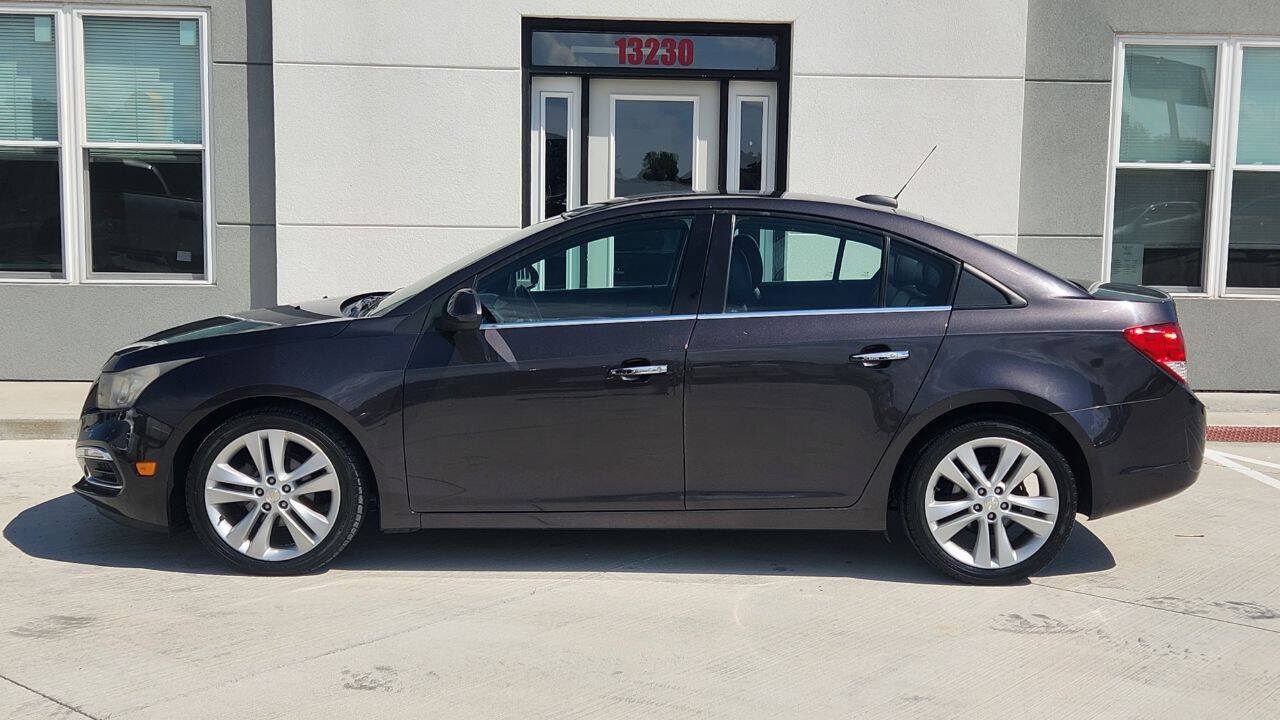 Used 2016 Chevrolet Cruze LTZ FWD image 3