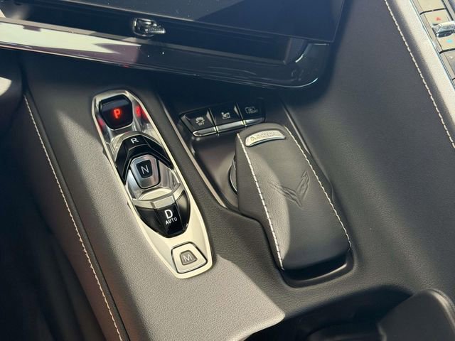 Used 2025 Chevrolet Corvette E-Ray w/ Stealth Interior Trim Package AWD/4WD image 13