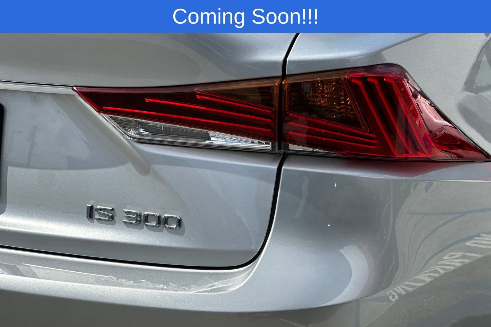 Used 2018 Lexus IS 300 w/ Accessory Package RWD image 26