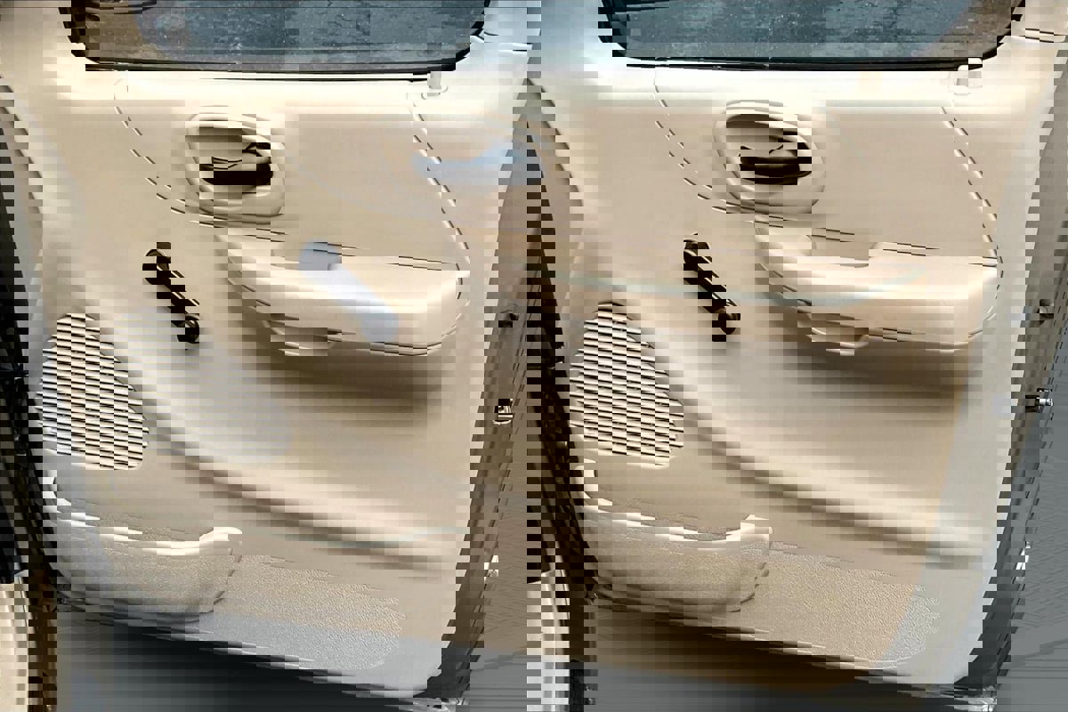 Used 2003 Ford F150 XL RWD image 25