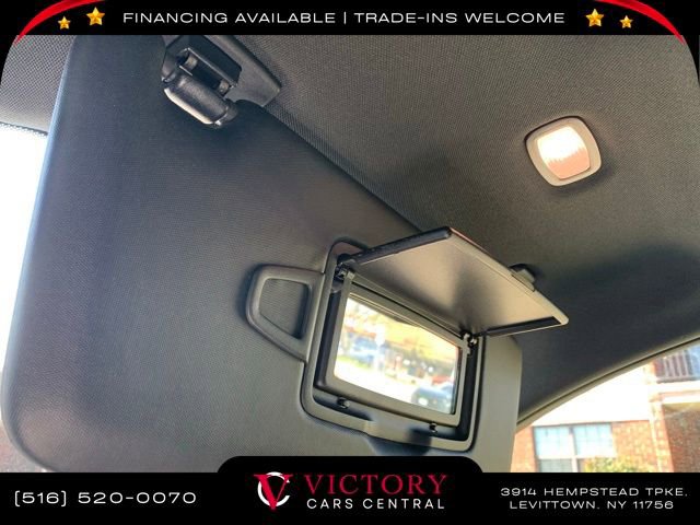 Used 2018 Mercedes-Benz GLC 300 4MATIC w/ Premium Package image 33