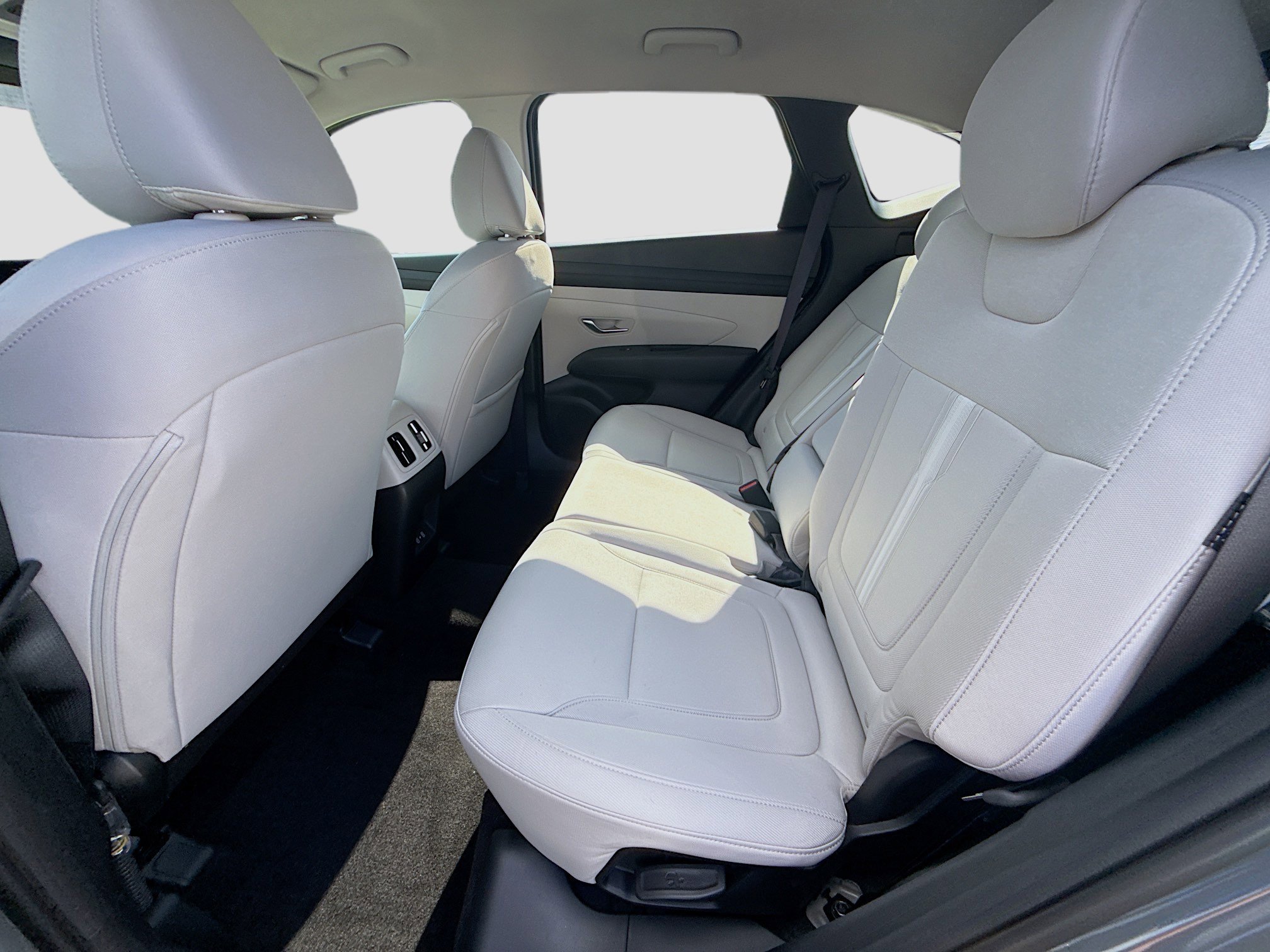 New 2026 Hyundai Tucson SEL image 18