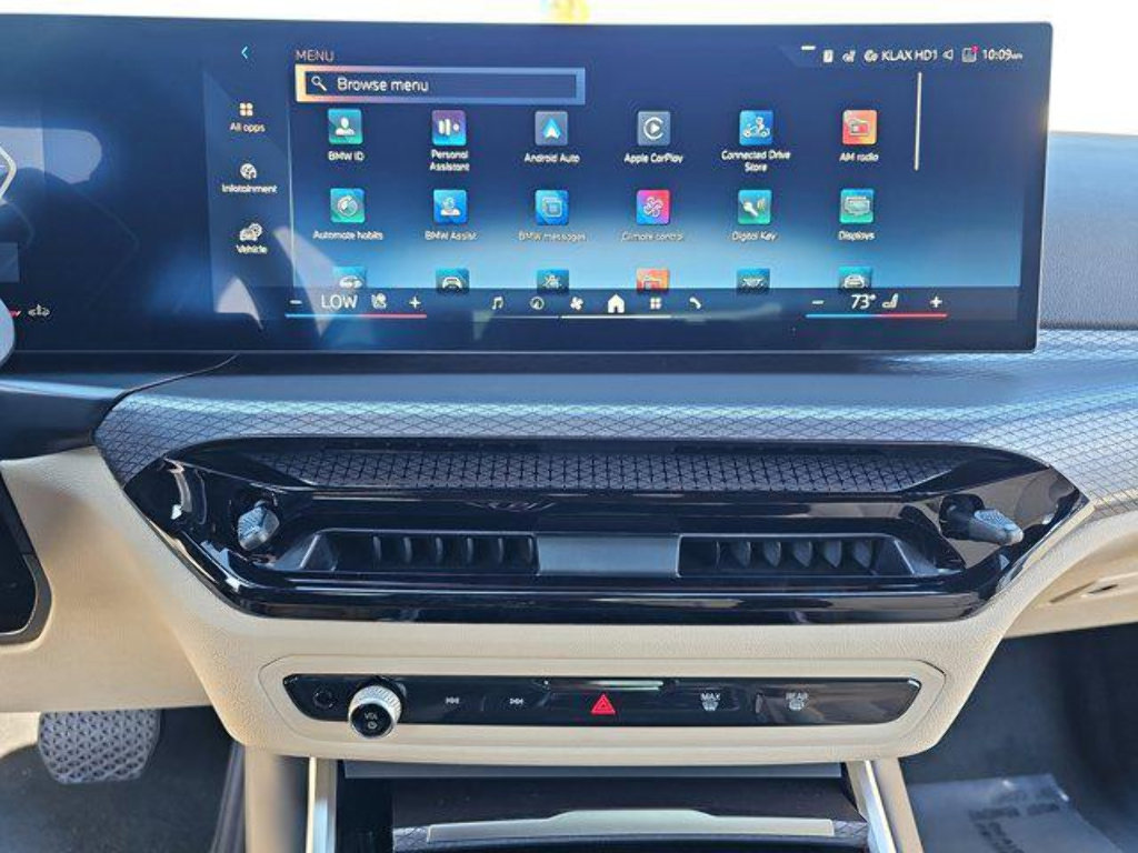 New 2026 BMW 330i xDrive Sedan w/ Convenience Package AWD/4WD image 21