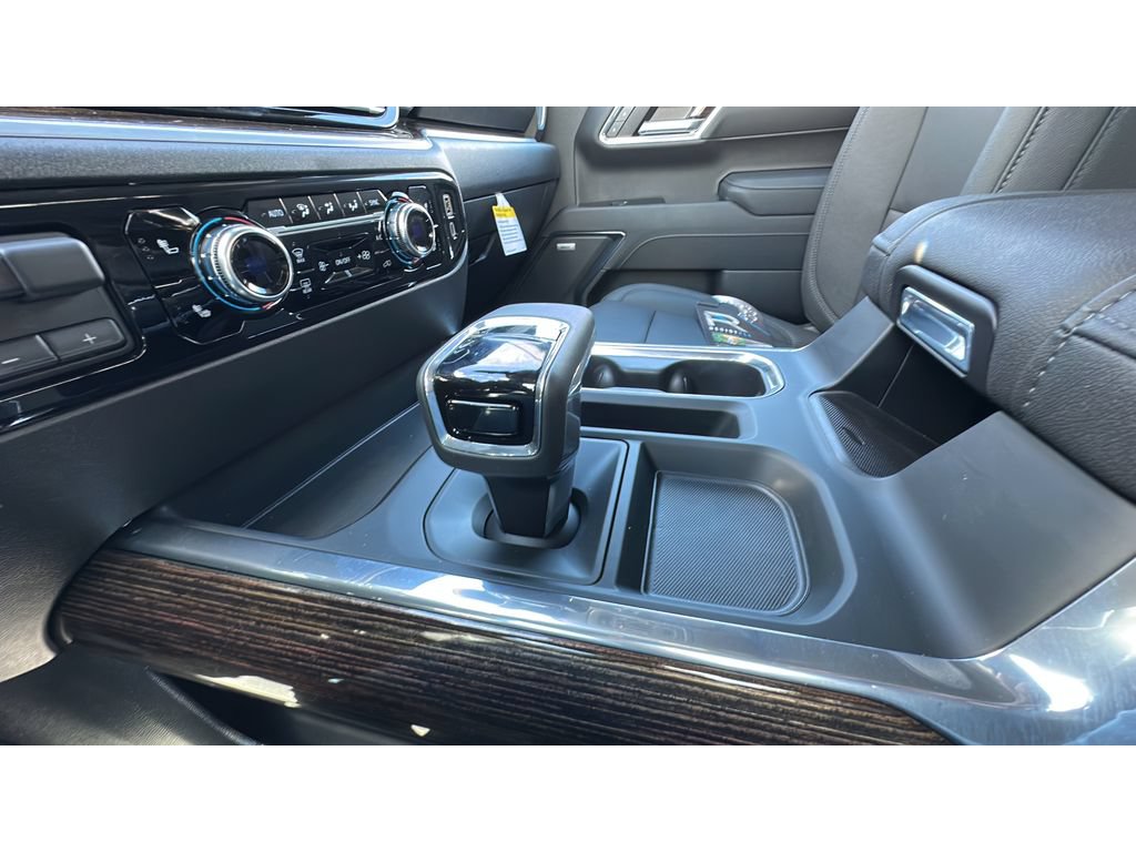 New 2026 GMC Sierra 1500 Elevation w/ Elevation Premium Package AWD/4WD image 19