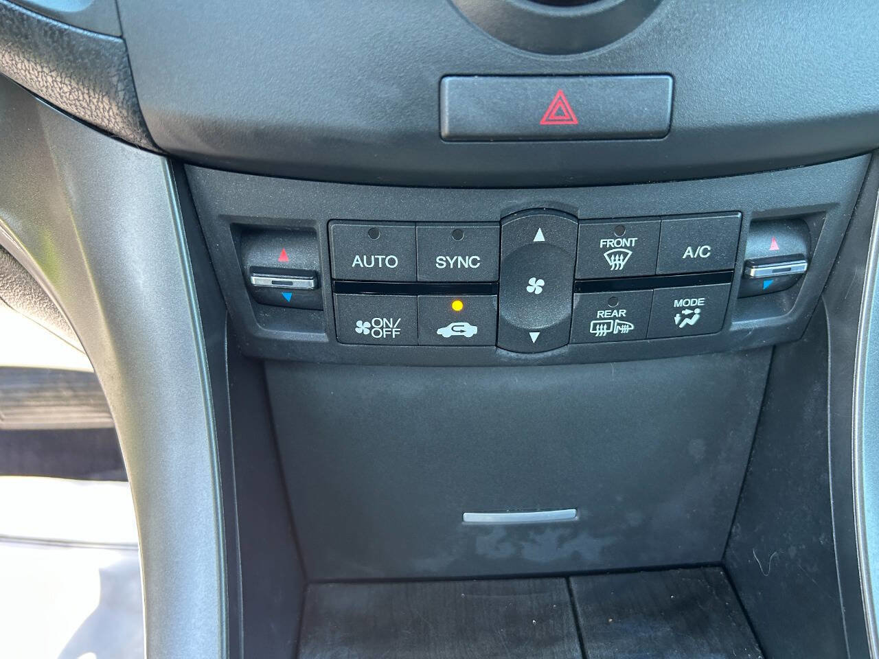 Used 2012 Acura TSX Sedan image 22