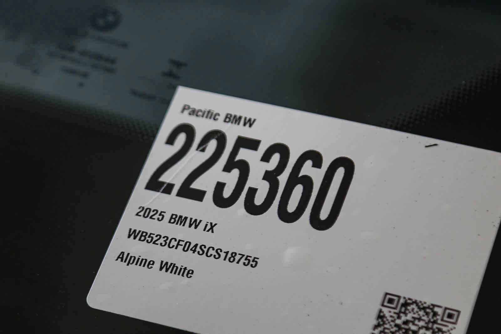 Used 2025 BMW iX xDrive50 image 26