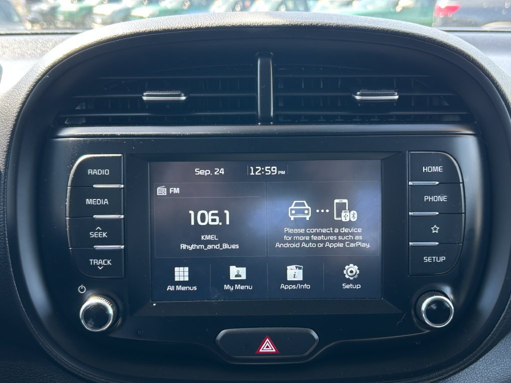 Used 2021 Kia Soul LX FWD image 21