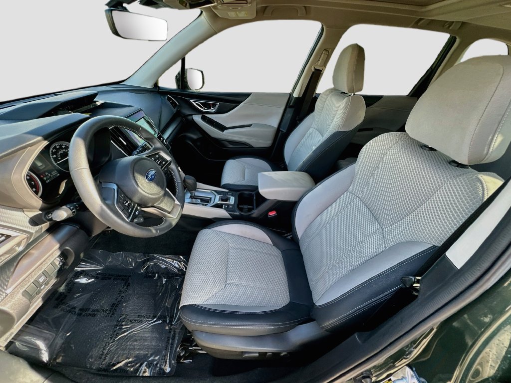 Certified 2024 Subaru Forester Premium AWD/4WD image 16