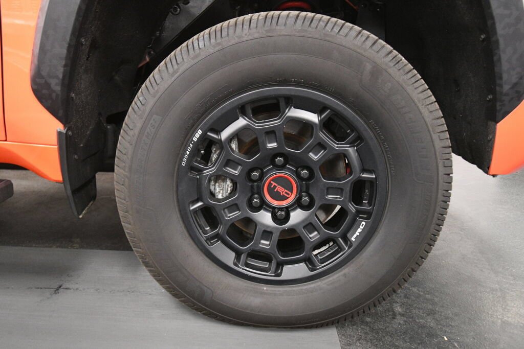 Certified 2022 Toyota Tundra TRD Pro AWD/4WD image 31