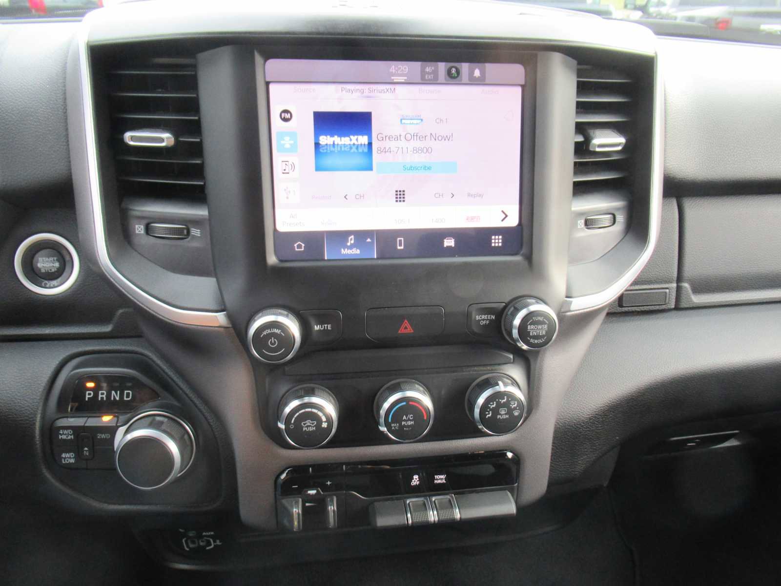 Used 2024 RAM 2500 Big Horn image 33