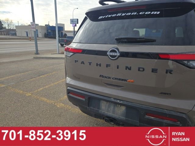 Used 2024 Nissan Pathfinder Rock Creek image 12