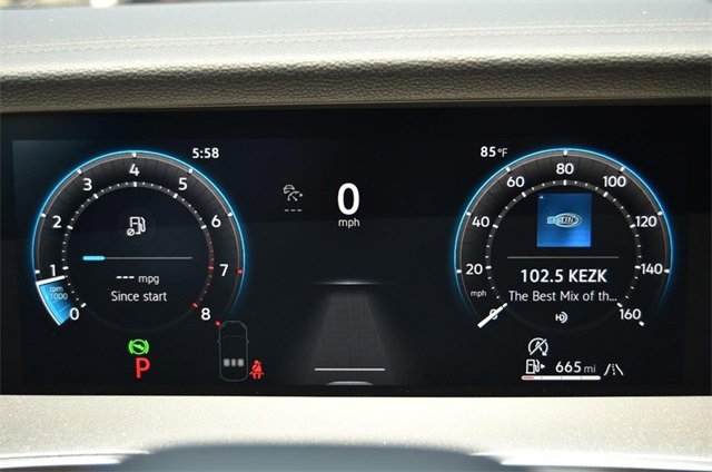 New 2025 Volkswagen Tiguan S image 11