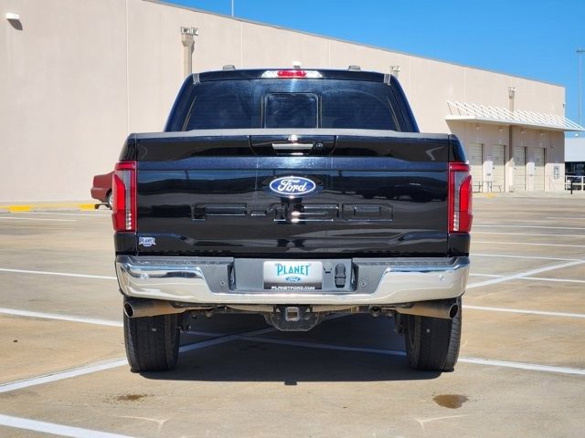 Used 2024 Ford F150 Lariat w/ FX4 Off-Road Package image 6