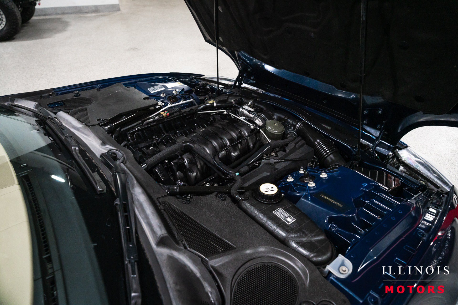 Used 2010 Jaguar XK Convertible RWD image 36