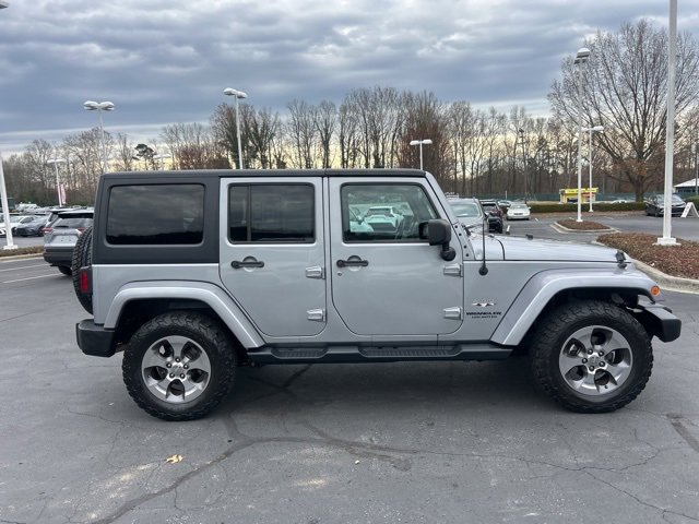 Used 2016 Jeep Wrangler Unlimited Sahara w/ Connectivity Group image 4