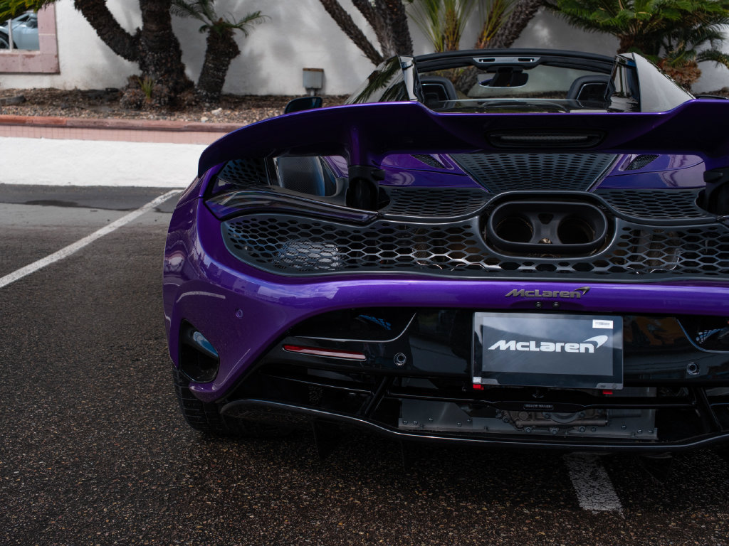 New 2026 McLaren 750S Spider RWD image 42