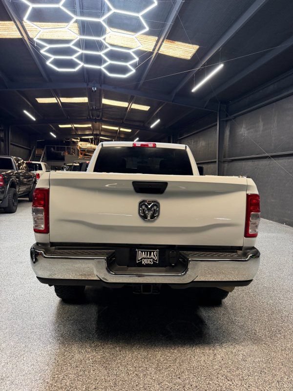 Used 2022 RAM 2500 Big Horn w/ Snow Chief Group AWD/4WD image 6