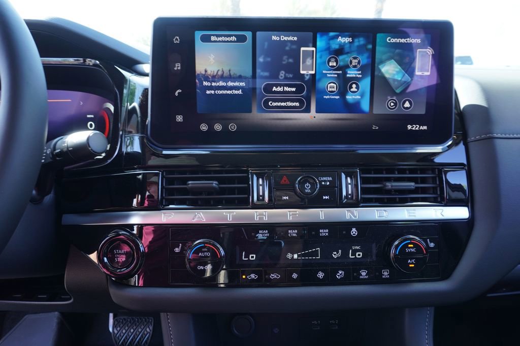 New 2026 Nissan Pathfinder SL image 20