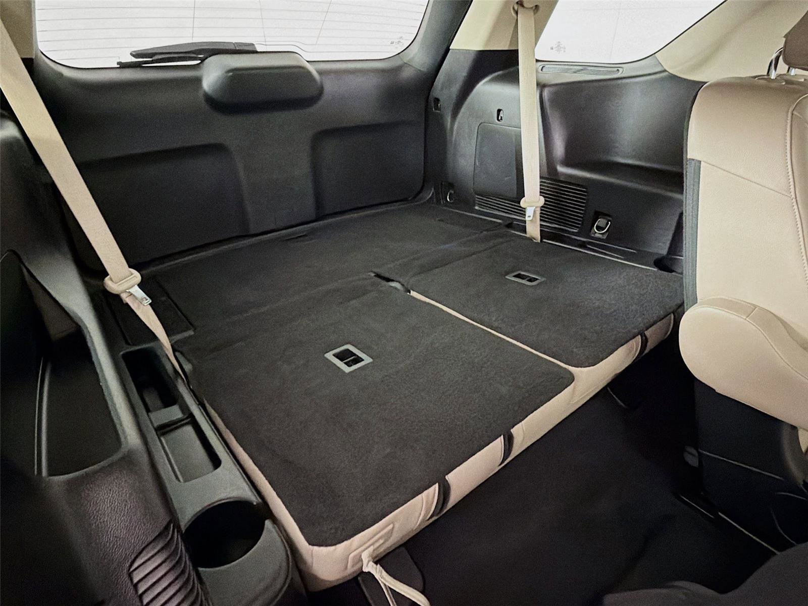 Used 2021 Ford Explorer Limited w/ Hybrid Equipment Group 310A image 28