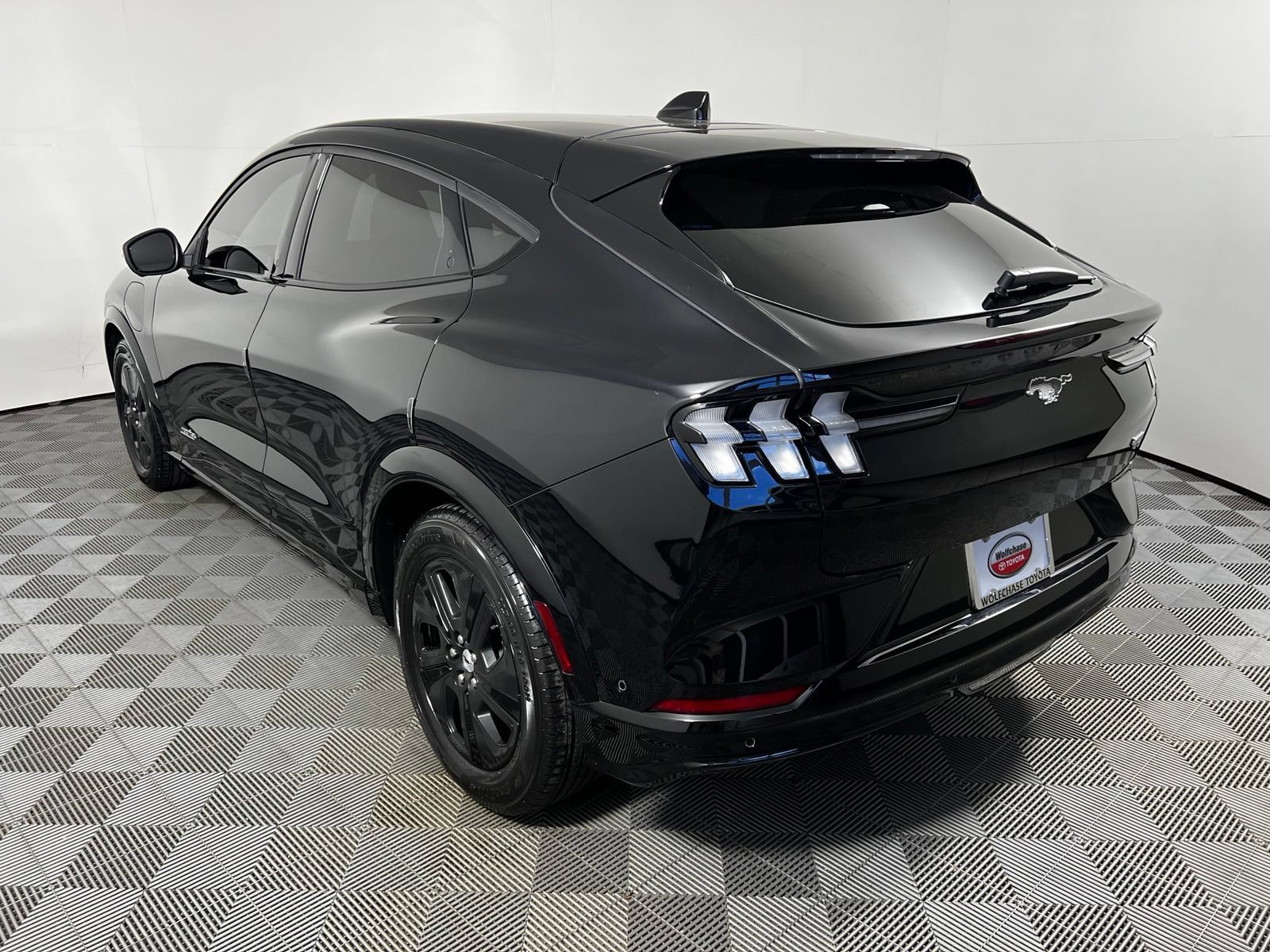 Used 2023 Ford Mustang Mach-E California Route 1 AWD/4WD image 7