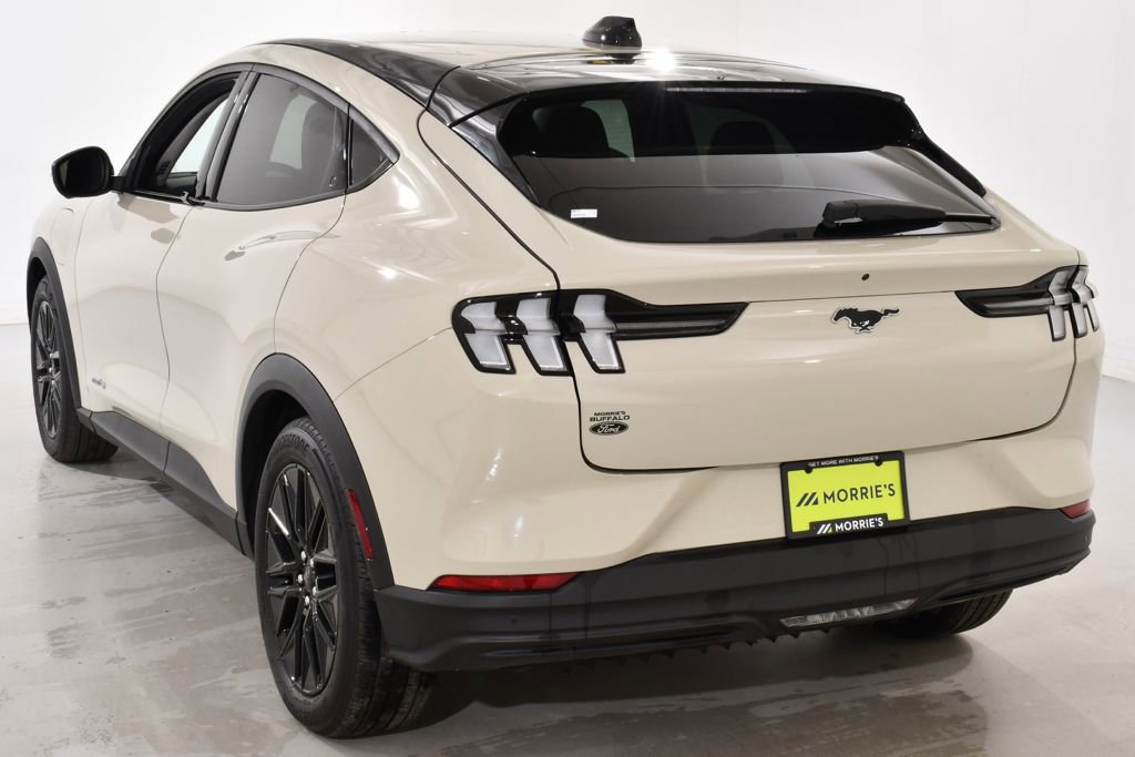 Used 2025 Ford Mustang Mach-E Select w/ Comfort Package Lite AWD/4WD image 14