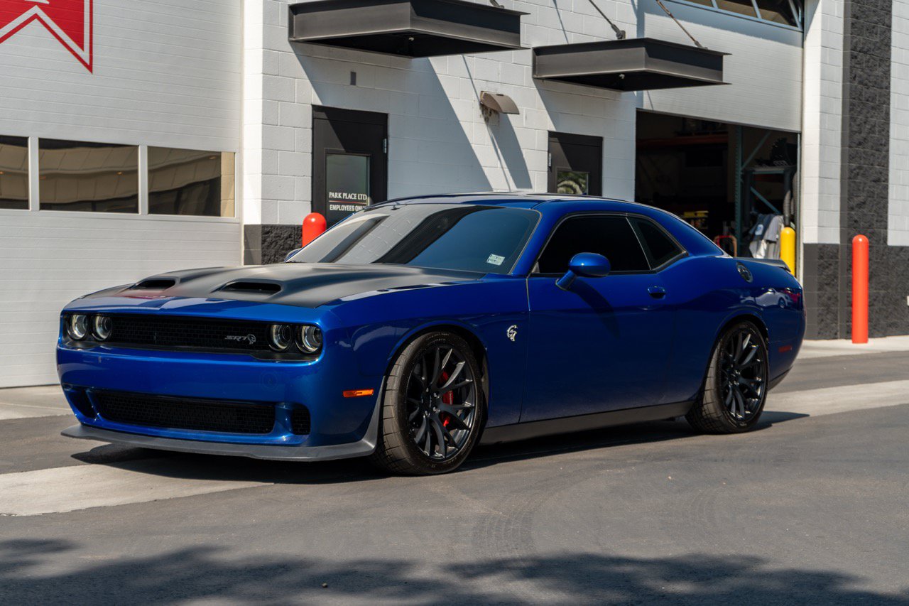 Used 2019 Dodge Challenger SRT Hellcat w/ Laguna Leather Package RWD image 44