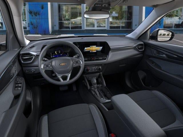 New 2026 Chevrolet TrailBlazer LT w/ LT Cold Weather Package FWD image 15
