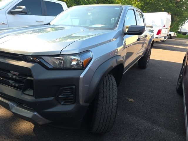 Used 2023 Chevrolet Colorado Trail Boss AWD/4WD image 5