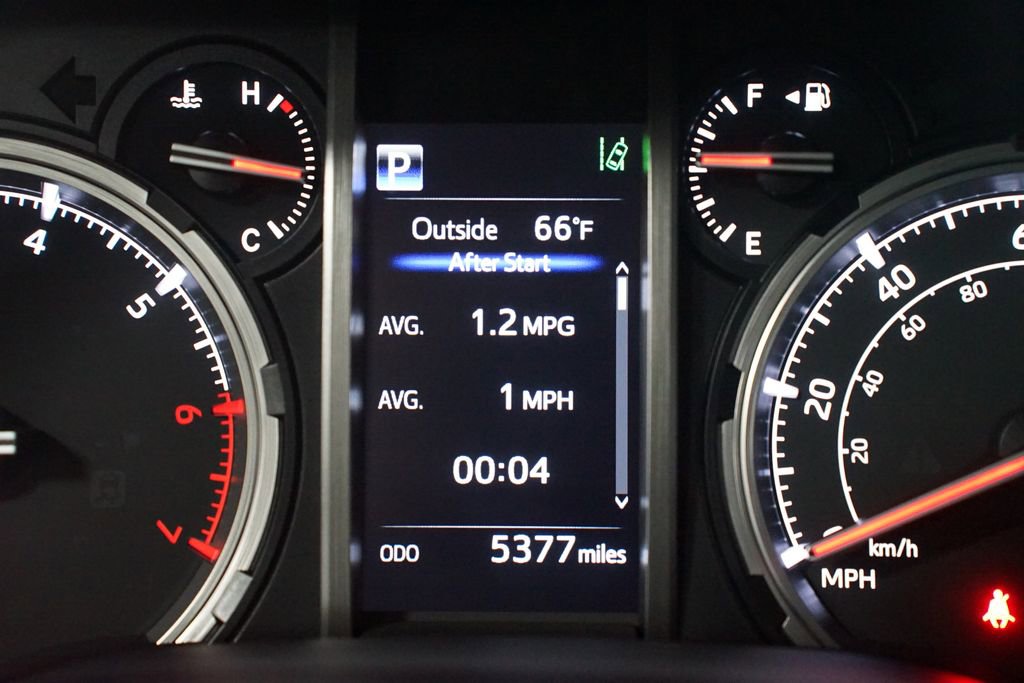 Used 2023 Toyota 4Runner Limited image 17