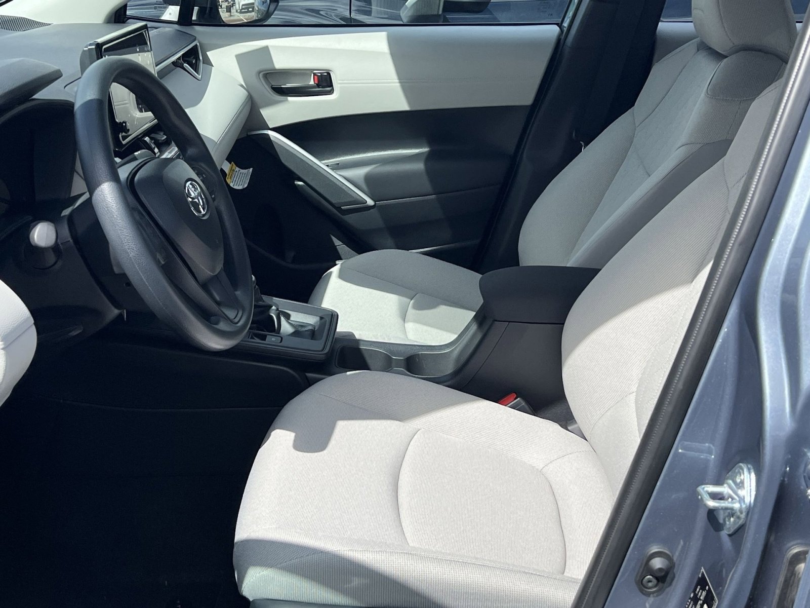 New 2026 Toyota Corolla Cross L image 7